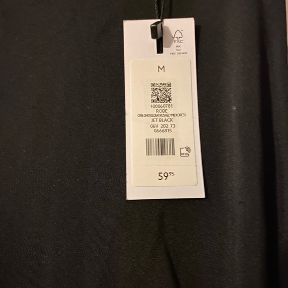 Brand new dress with tags: one shoulder dress - Picture 2 of 4